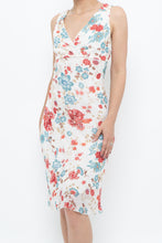 Load image into Gallery viewer, Vintage x White Floral Midi Dress (M)
