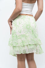 Load image into Gallery viewer, Vintage x Cream Floral Frilly Skirt (M)