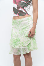 Load image into Gallery viewer, Vintage x Cream Floral Frilly Skirt (M)