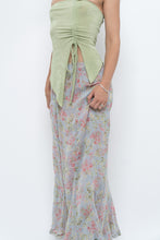Load image into Gallery viewer, Vintage x Baby Blue, Pink Patterned Reversible Midi Skirt (M-XL)