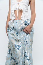 Load image into Gallery viewer, Vintage x Baby Blue Patterned Silk-Blend Maxi Skirt (M-XL)