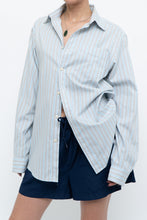 Load image into Gallery viewer, Vintage x EDDIE BAUER Blue, Grey Striped Cotton Buttonup (S, M)