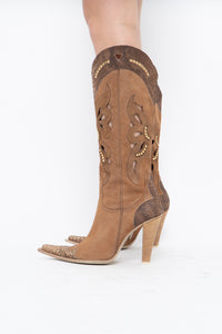 Vintage x Made in italy x Tan Suede Cutout Butterfly Studded Cowboy Boots (9, 9.5W)