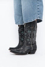 Load image into Gallery viewer, Vintage x ROPER Black Floral, Skull Embroidered Leather Cowboy Boots (6-7)