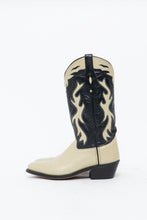Load image into Gallery viewer, Vintage x Made in India x Cream, Black Flame Embroidered Cowboy Boots (9.5-10W)