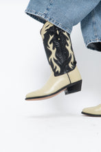 Load image into Gallery viewer, Vintage x Made in India x Cream, Black Flame Embroidered Cowboy Boots (9.5-10W)