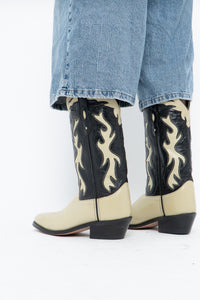 Vintage x Made in India x Cream, Black Flame Embroidered Cowboy Boots (9.5-10W)