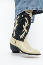 Load image into Gallery viewer, Vintage x Made in India x Cream, Black Flame Embroidered Cowboy Boots (9.5-10W)