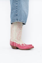 Load image into Gallery viewer, Vintage x Made in Mexico x Cream, Pink Embroidered Leather Cowboy Boots (9-10W)