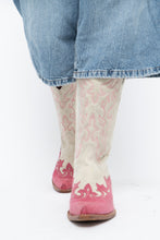 Load image into Gallery viewer, Vintage x Made in Mexico x Cream, Pink Embroidered Leather Cowboy Boots (9-10W)