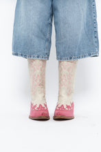 Load image into Gallery viewer, Vintage x Made in Mexico x Cream, Pink Embroidered Leather Cowboy Boots (9-10W)