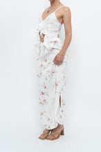 Load image into Gallery viewer, Vintage x Made in Portugal x White Floral Maxi Skirt (XS-M)