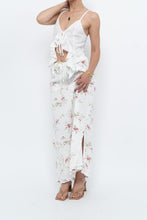 Load image into Gallery viewer, Vintage x Made in Portugal x White Floral Maxi Skirt (XS-M)