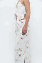 Load image into Gallery viewer, Vintage x Made in Portugal x White Floral Maxi Skirt (XS-M)
