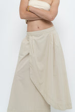 Load image into Gallery viewer, Vintage x Beige Cotton Peplum Maxi Skirt (S-L)