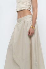 Load image into Gallery viewer, Vintage x Beige Cotton Peplum Maxi Skirt (S-L)