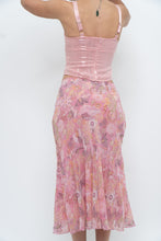 Load image into Gallery viewer, Vintage x Made in India x Pink Floral Midi Skirt (S-L)