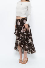 Load image into Gallery viewer, Vintage x CHAPS RALPH LAUREN Brown Floral Frilly Tiered Maxi Skirt (L-3X)