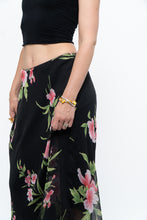 Load image into Gallery viewer, Vintage x Black, Pink Floral Flowy Midi Skirt (XS-M)