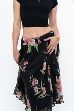 Load image into Gallery viewer, Vintage x Black, Pink Floral Flowy Midi Skirt (XS-M)
