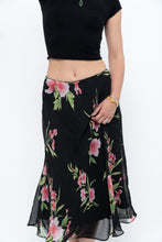 Load image into Gallery viewer, Vintage x Black, Pink Floral Flowy Midi Skirt (XS-M)