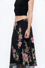 Load image into Gallery viewer, Vintage x Black, Pink Floral Flowy Midi Skirt (XS-M)