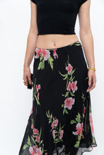 Load image into Gallery viewer, Vintage x Black, Pink Floral Flowy Midi Skirt (XS-M)