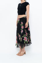 Load image into Gallery viewer, Vintage x Black, Pink Floral Flowy Midi Skirt (XS-M)