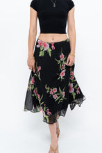 Load image into Gallery viewer, Vintage x Black, Pink Floral Flowy Midi Skirt (XS-M)