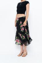 Load image into Gallery viewer, Vintage x Black, Pink Floral Flowy Midi Skirt (XS-M)
