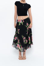 Load image into Gallery viewer, Vintage x Black, Pink Floral Flowy Midi Skirt (XS-M)
