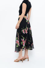 Load image into Gallery viewer, Vintage x Black, Pink Floral Flowy Midi Skirt (XS-M)