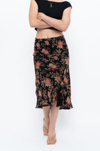 Load image into Gallery viewer, Vintage x Black, Coral Floral Silk Midi Skirt (2X-3X)