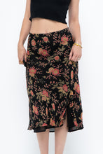 Load image into Gallery viewer, Vintage x Black, Coral Floral Silk Midi Skirt (2X-3X)