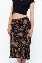 Load image into Gallery viewer, Vintage x Black, Coral Floral Silk Midi Skirt (2X-3X)