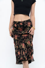 Load image into Gallery viewer, Vintage x Black, Coral Floral Silk Midi Skirt (2X-3X)