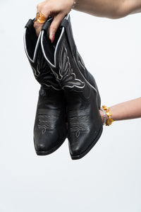 Vintage x Made in Mexico x STERLING RIVER Black Leather Butterfly Cowboy Boots (7W)