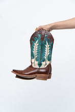 Load image into Gallery viewer, Vintage x Made in Mexico x STESTON Handmade Teal, Brown Leather Cowboy Boots (7W)