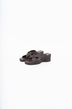 Load image into Gallery viewer, Vintage x Made in Brazil x Woven Brown Leather Wedge (7, 7.5W)