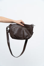 Load image into Gallery viewer, Vintage x COACH Brown Pebble Leather Crossbody Purse
