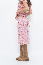 Load image into Gallery viewer, Vintage x Pink Floral Set (S, M)