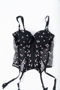 Vintage x Black 3d Floral Embroidered Mesh Corset (M, L, D, DD Cup)
