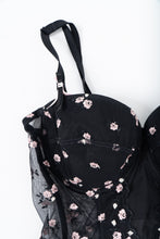 Load image into Gallery viewer, Vintage x Black 3d Floral Embroidered Mesh Corset (M, L, D, DD Cup)