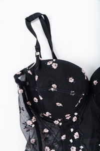 Vintage x Black 3d Floral Embroidered Mesh Corset (M, L, D, DD Cup)