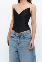 Load image into Gallery viewer, Modern x Black Pointed Strapless Corset (XS)