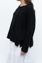 Load image into Gallery viewer, FREE PEOPLE x Black Knit Lightweight Sweater (XS-M)