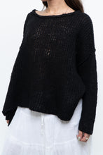 Load image into Gallery viewer, FREE PEOPLE x Black Knit Lightweight Sweater (XS-M)