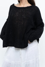 Load image into Gallery viewer, FREE PEOPLE x Black Knit Lightweight Sweater (XS-M)