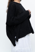 Load image into Gallery viewer, FREE PEOPLE x Black Knit Lightweight Sweater (XS-M)