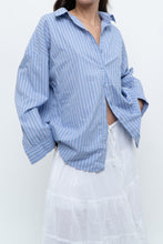 Load image into Gallery viewer, Vintage x Blue Striped Cotton-blend Beachy Buttonup (XS-L)